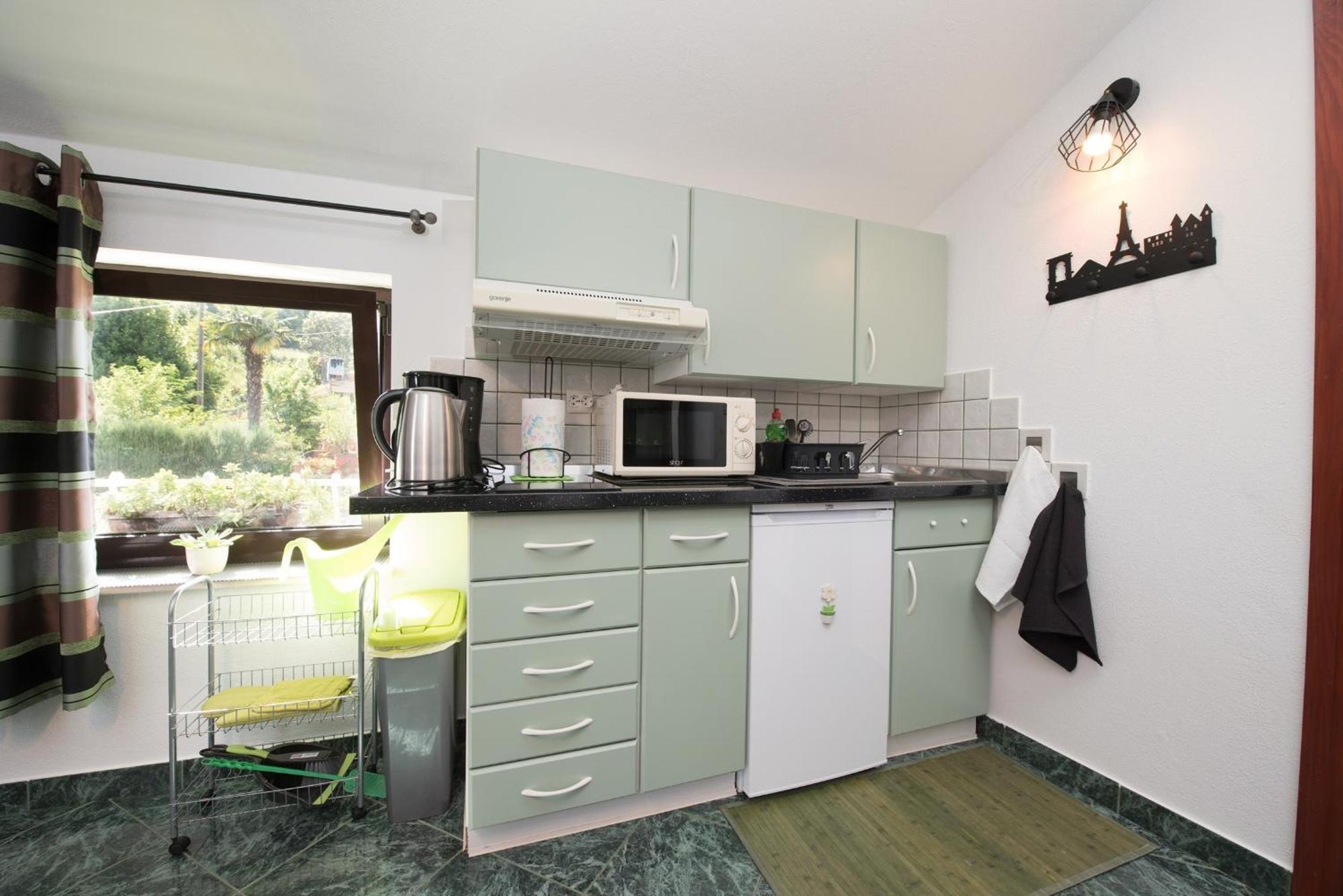 Apartments Villa Zara Lovran Kültér fotó