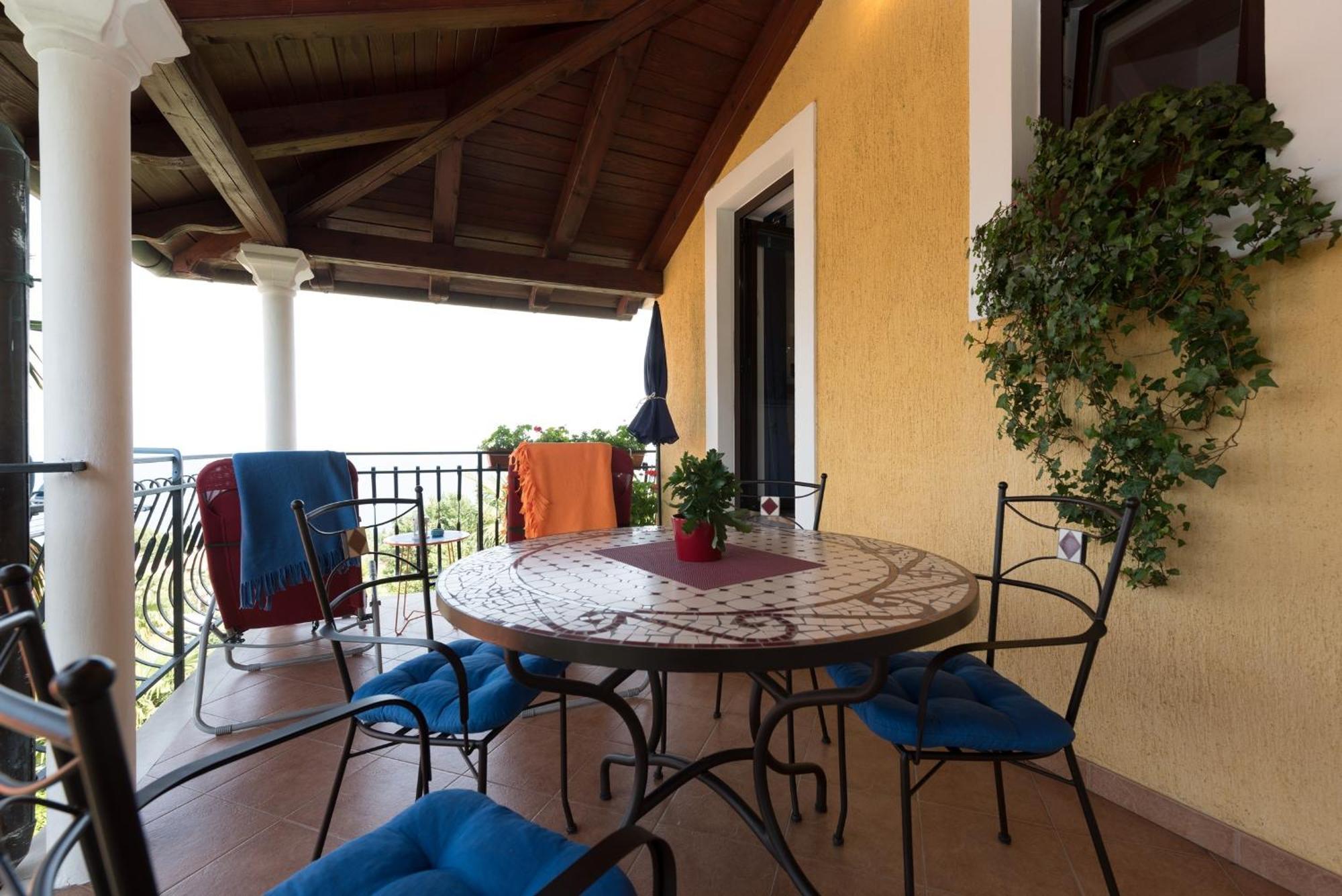 Apartments Villa Zara Lovran Kültér fotó