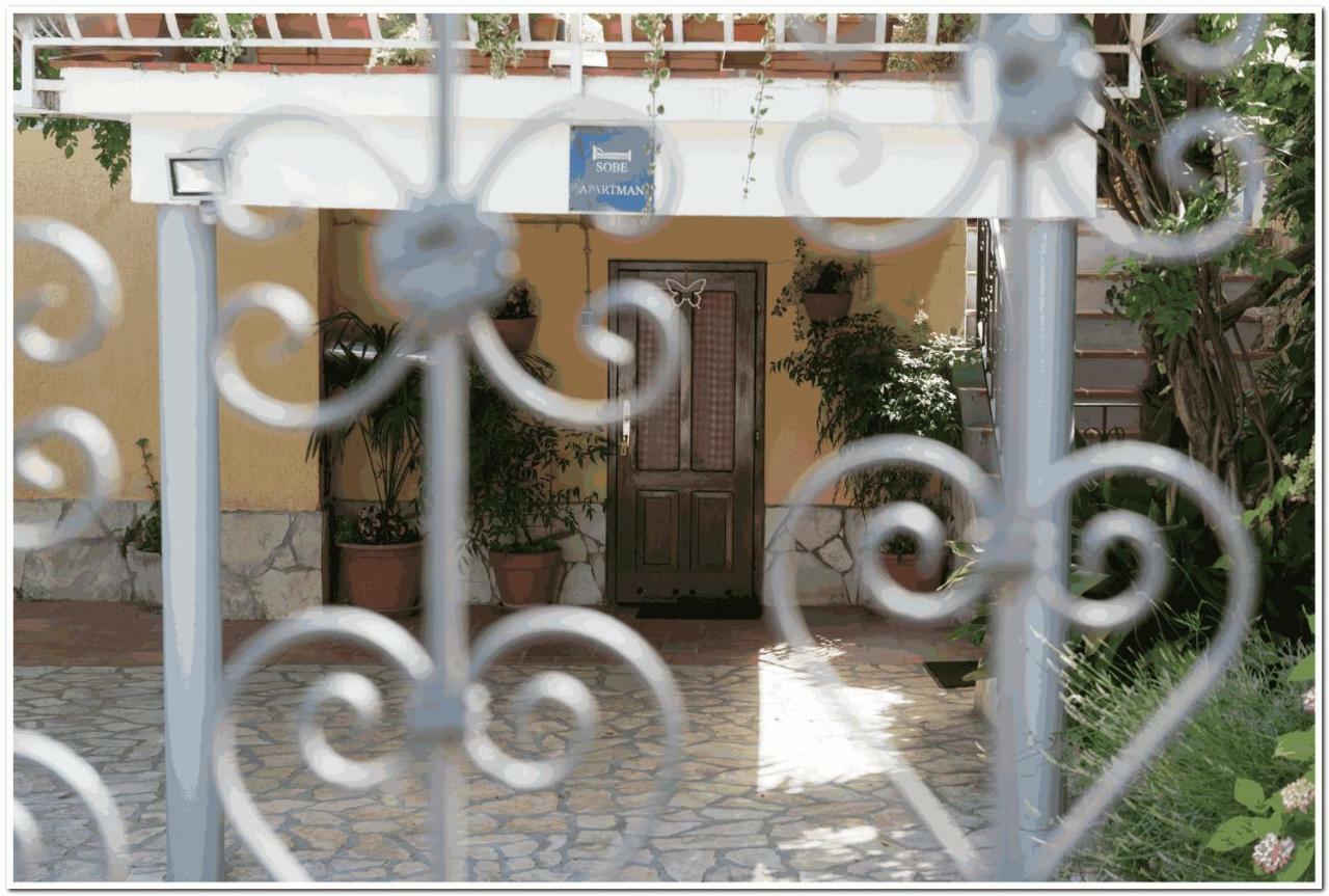 Apartments Villa Zara Lovran Kültér fotó